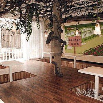 凤凰爱城小屋客栈酒店提供图片