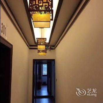 兴义万峰林将门驿站酒店提供图片