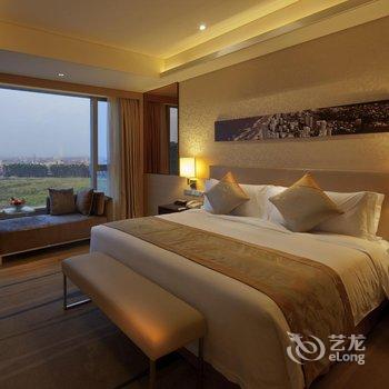 广州花都皇冠假日酒店酒店提供图片