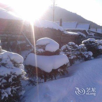 雪乡二浪河何秀华家庭旅馆酒店提供图片