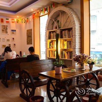 丹江口武当道客青年旅舍酒店提供图片