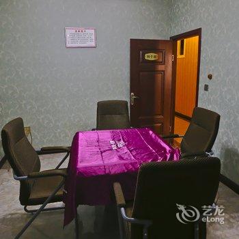 重庆中金主题酒店酒店提供图片