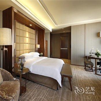 昆明中心皇冠假日酒店酒店提供图片