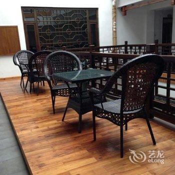 张家界溪布街陆号客栈酒店提供图片