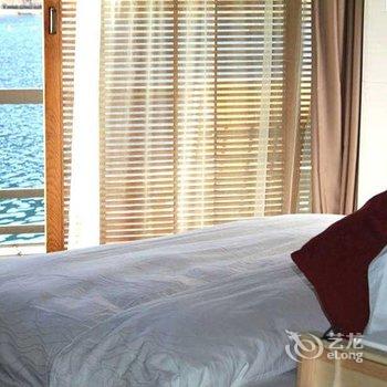 泸沽湖里格半岛阳光会所酒店提供图片