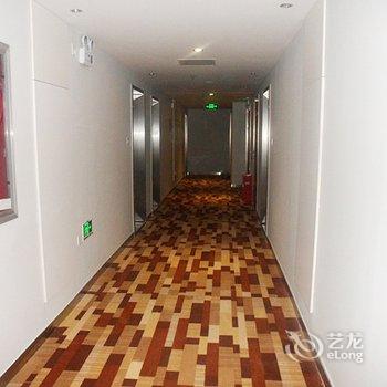 莫泰168(阜阳火车站店)酒店提供图片