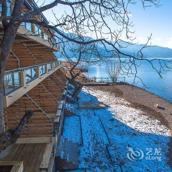 泸沽湖小雅鹿鸣轻奢度假客栈酒店提供图片