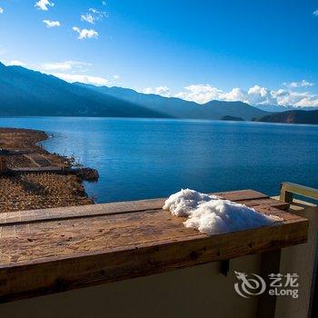 泸沽湖小雅鹿鸣轻奢度假客栈酒店提供图片