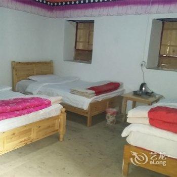 丹巴科若尼藏居酒店提供图片