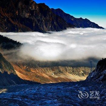 海螺沟遇见(908)客栈酒店提供图片