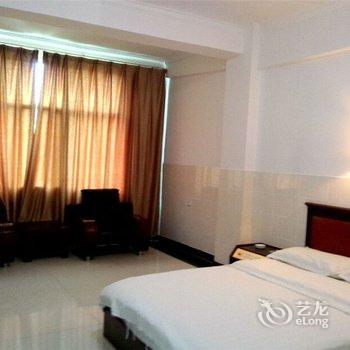 元阳河川大酒店酒店提供图片