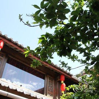 秋暮园.周歇客栈(丽江水烟淼分店)