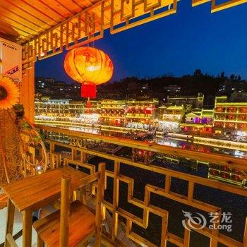 凤凰金水楼江景客栈酒店提供图片