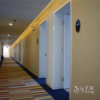 都市118连锁酒店(洛阳万达广场王府井店)酒店提供图片