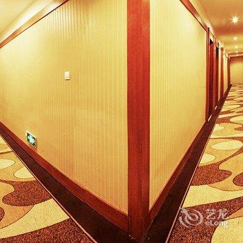 凤凰皇冠大酒店酒店提供图片