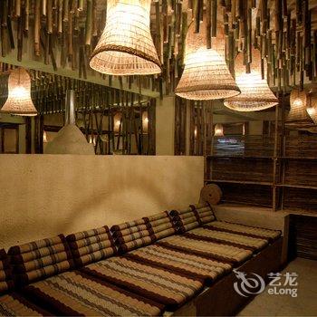 诗莉莉泛蜜月在泸沽湖里格纳海酒店提供图片