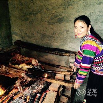 平武县白马藏家民宿氐人部落酒店提供图片