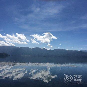 泸沽湖摩梭筑主题文化酒店酒店提供图片