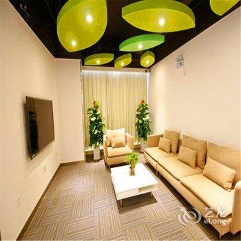 史瑞弗酒店(电视塔城南客运站)酒店提供图片