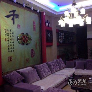 和顺连锁酒店式公寓(罗平店)酒店提供图片