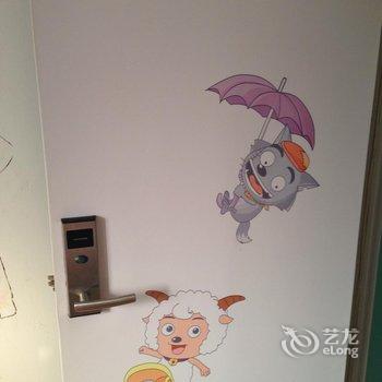 尚晋青年旅舍(常州恐龙园河海大学店)用户上传图片