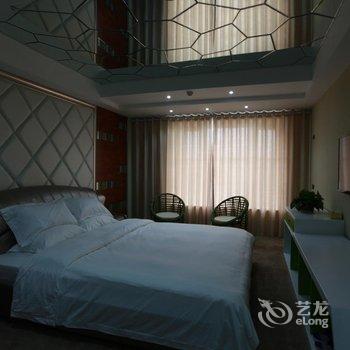 偃师青苹果主题酒店酒店提供图片