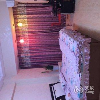 丹东凤城都市118主题公寓酒店提供图片