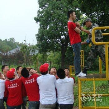 六安万佛湖在水一方度假村酒店提供图片