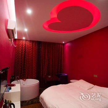 阜南埃菲尔主题宾馆酒店提供图片