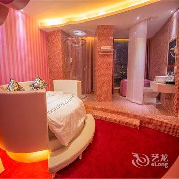 泸州浪漫满屋主题酒店酒店提供图片