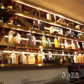 扎兰屯市金百灵大酒店酒店提供图片