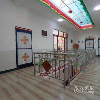 孟屯河谷泽尔欢藏家乐酒店提供图片