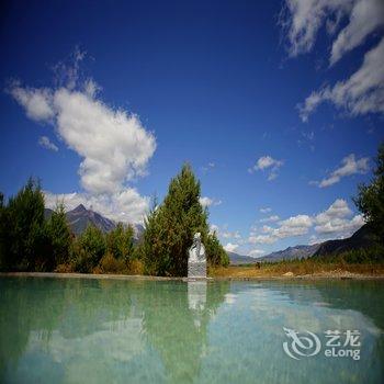 丽江骏逸骑士会度假山庄酒店提供图片