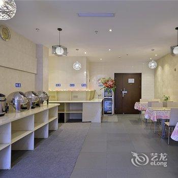 速8酒店(福州三叉街地铁站店)酒店提供图片