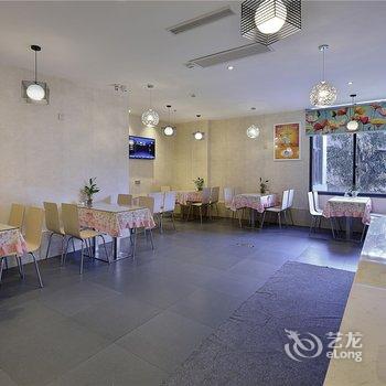速8酒店(福州三叉街地铁站店)酒店提供图片