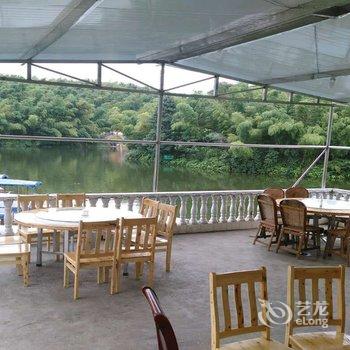 宜宾蜀南竹海海水轩度假山庄酒店提供图片