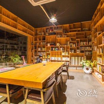 韶关丹霞山格物图书馆酒店提供图片