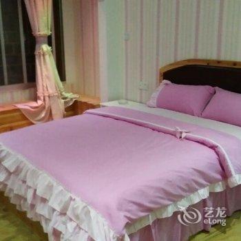 凤凰正中客栈酒店提供图片