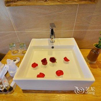 丽江三色云河连锁客栈(泸沽湖店)酒店提供图片