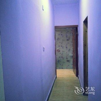 凤凰正中客栈酒店提供图片