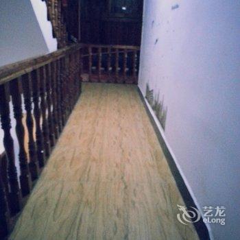 凤凰正中客栈酒店提供图片