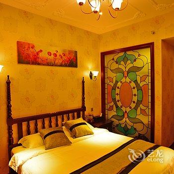 十号名邸精品酒店(上海音乐学院店)原五官科医院店酒店提供图片