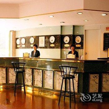 包头阿健餐饮楼外楼大酒店酒店提供图片