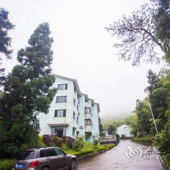 余姚四明山702度假山庄酒店提供图片