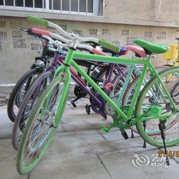 �����Ӹ߹����ٺ���ͥ�ùݾƵ��ṩͼƬ