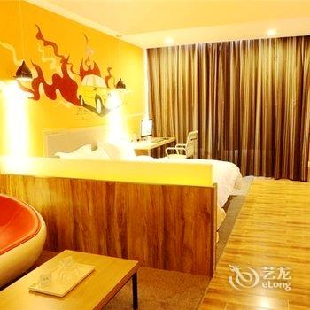 宁乡V8主题酒店(长沙)酒店提供图片