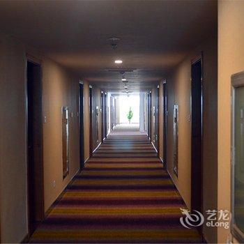红枕安悦连锁酒店(青州孟七店)酒店提供图片