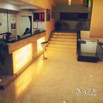 凤凰客巢主题酒店酒店提供图片