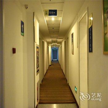 驿家365连锁酒店(石家庄体育大街地震局店)酒店提供图片