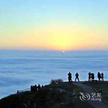 峨眉山金顶山庄酒店提供图片